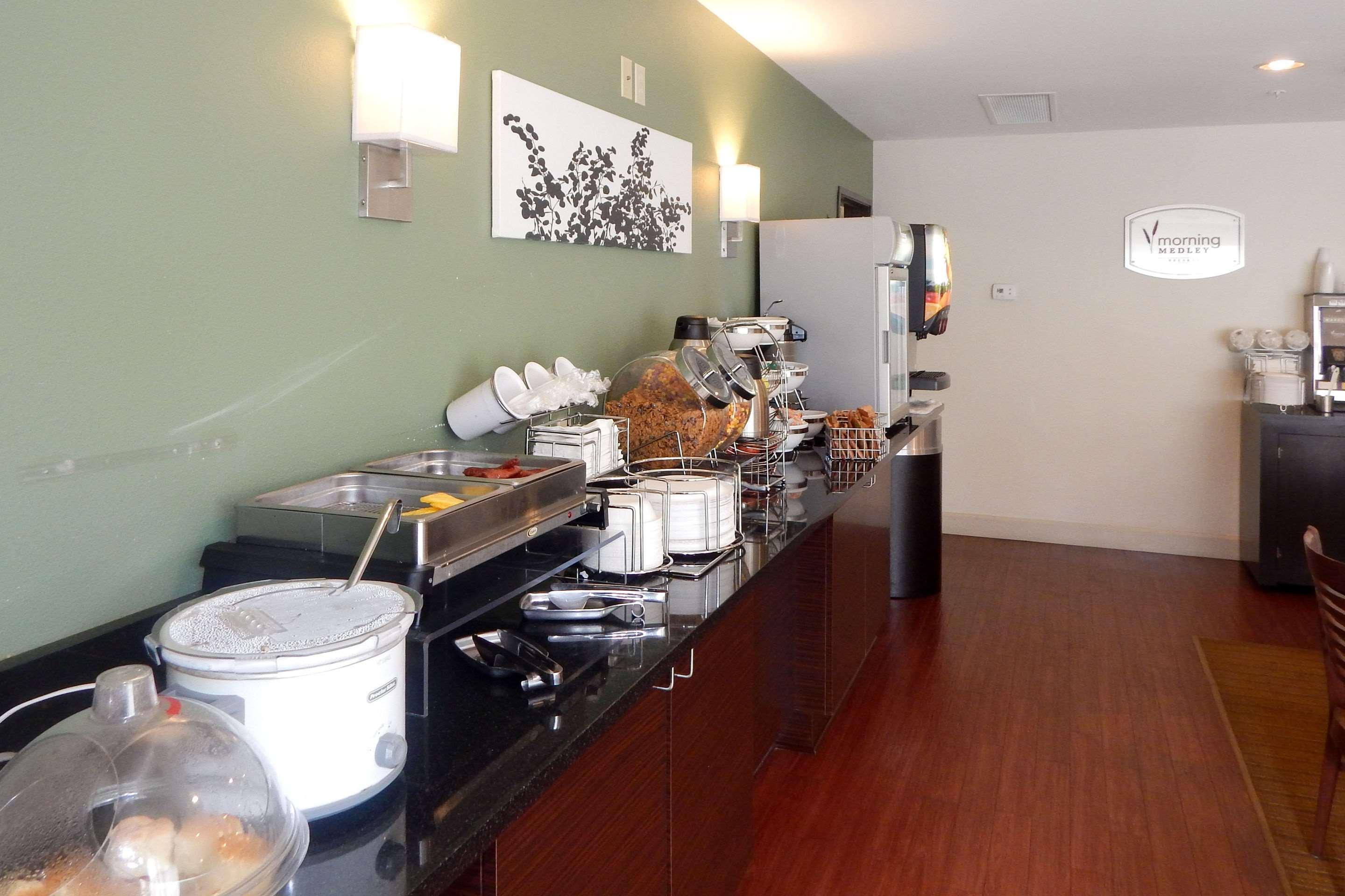 Sleep Inn & Suites Near Liberty Place I-65 Evergreen Ngoại thất bức ảnh